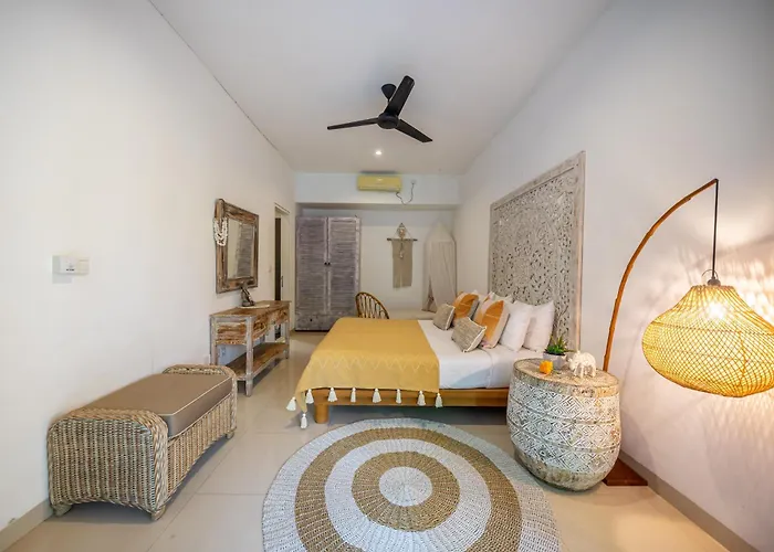 Mara Villa