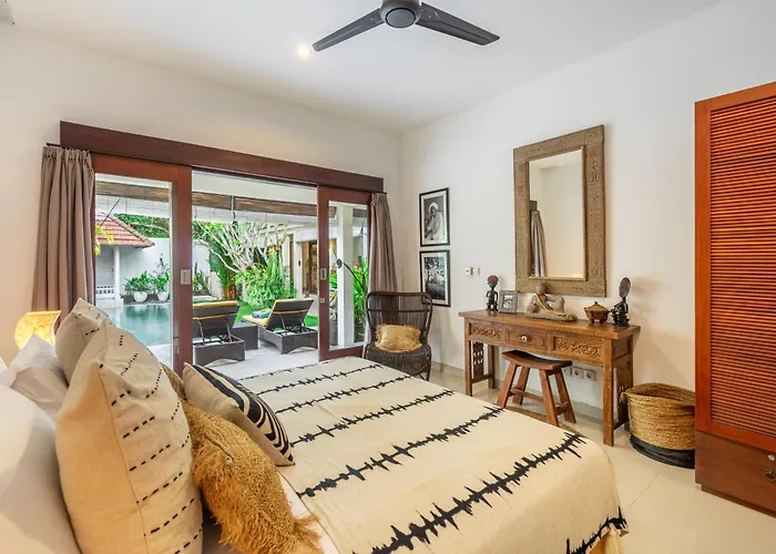 Mara Villa